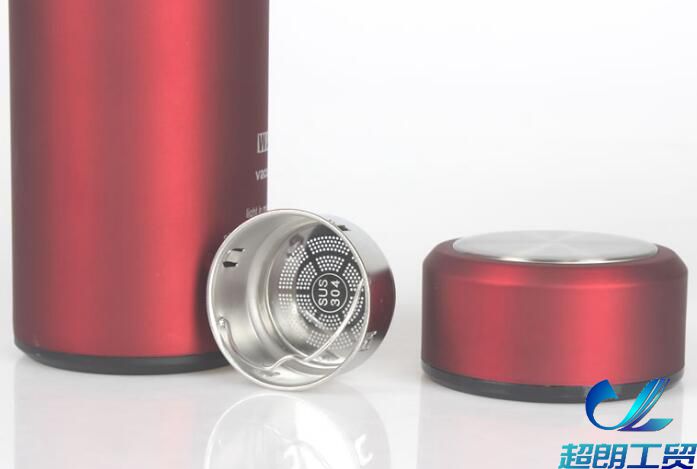 「保溫杯選購」購買正品真空保溫杯寒冬才能保溫