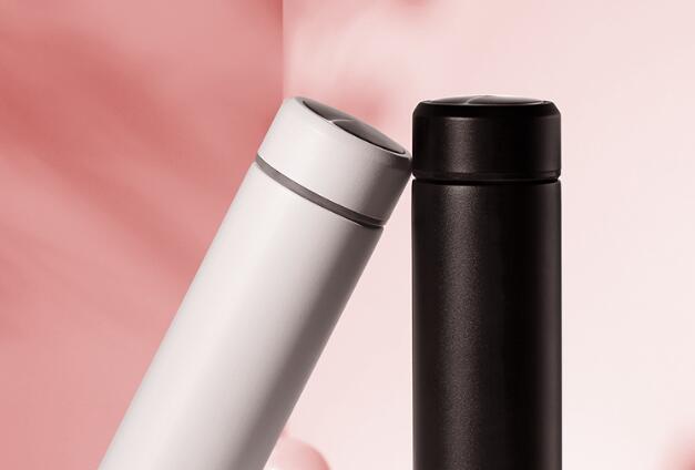 保溫杯有銹點(diǎn)還能用嗎?保溫杯為什么會生銹?